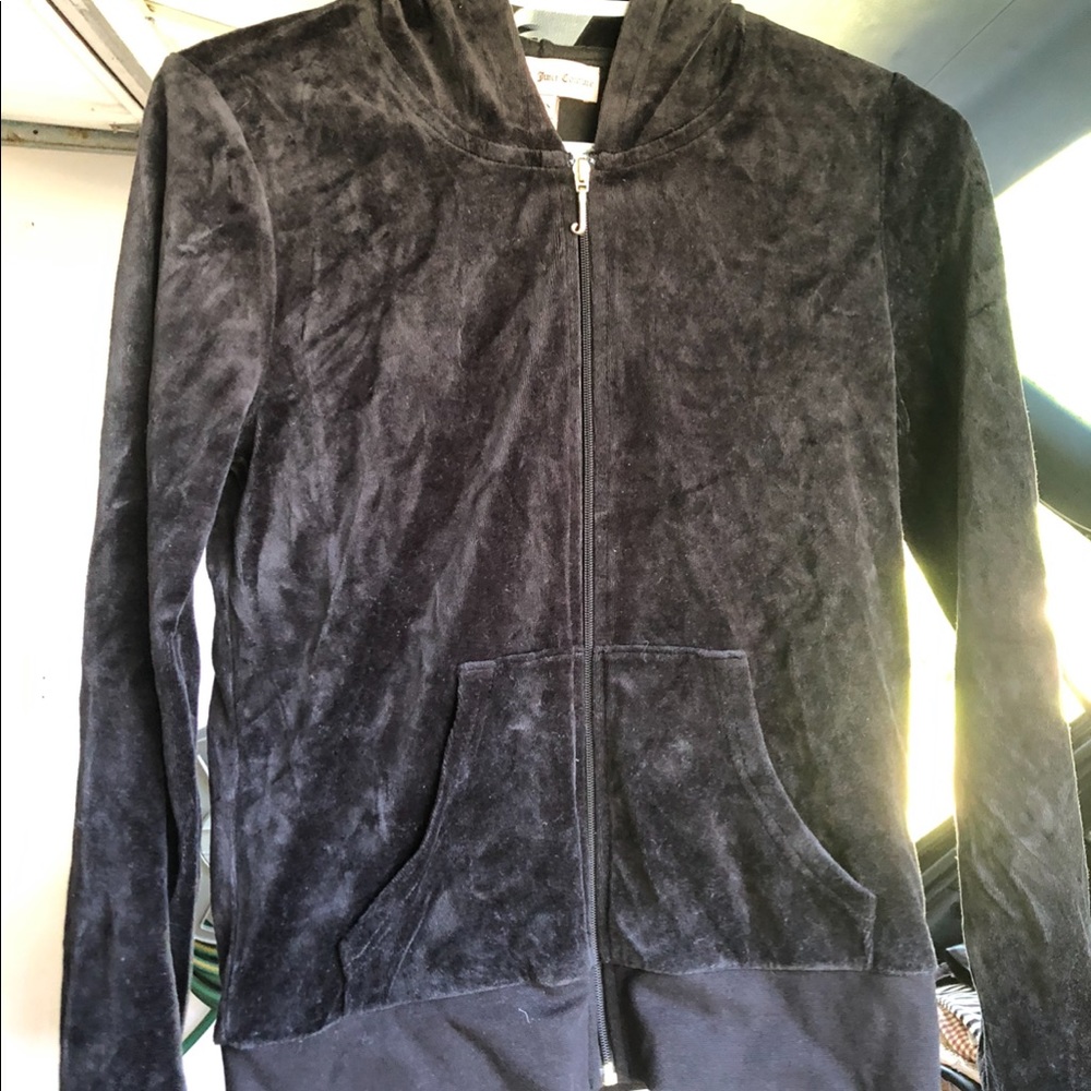 Juicy couture new modern up to date outfit